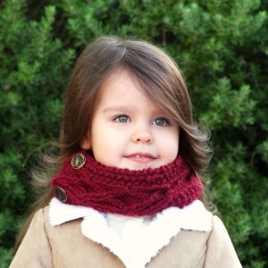 Cowl Knitting Pattern - The Tiny Traveler