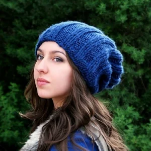 Slouchy Hat Knitting Pattern - The Evellia